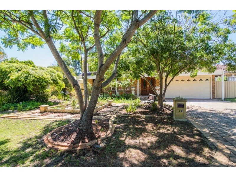 28 Woodland Dale, Canning Vale WA 6155