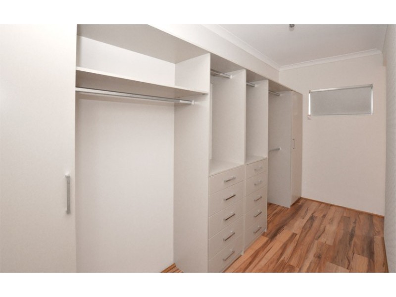 158 Hamilton Street, Queens Park WA 6107