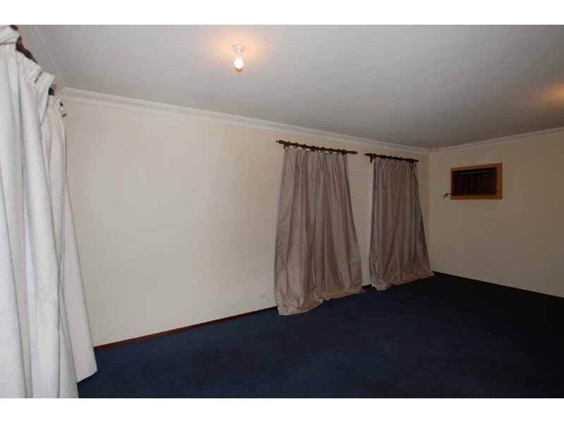 9 Rushbrook Way, Thornlie WA 6108