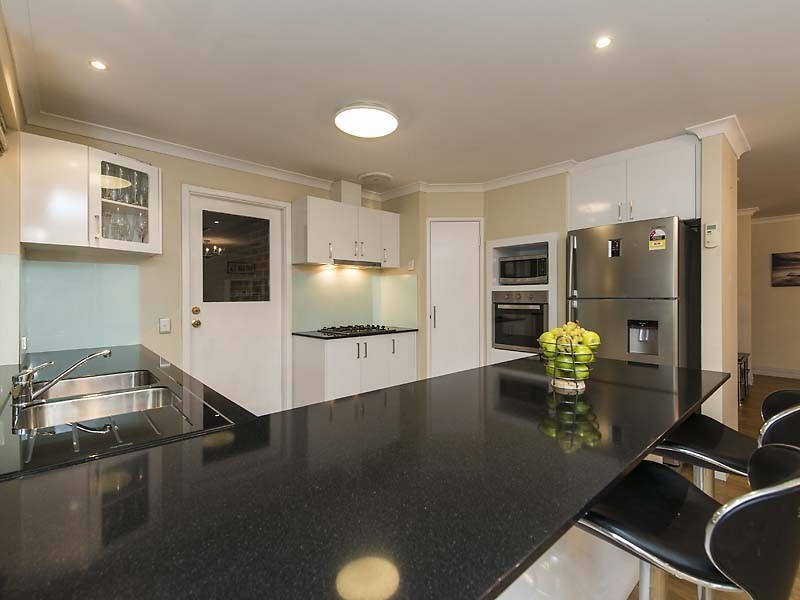 46 Feltbush Mews, Canning Vale WA 6155