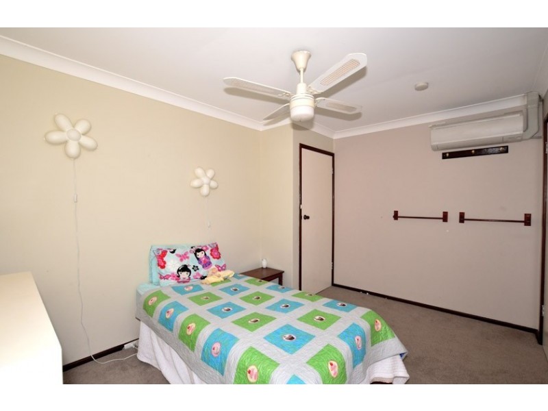 62 Gladstone Road, Leeming WA 6149