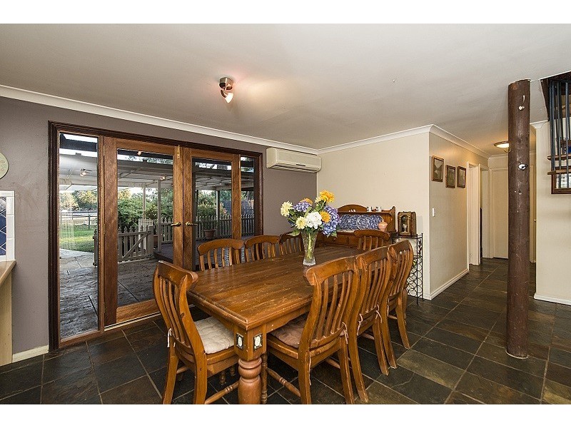 25 Leaver Way, Cardup WA 6122