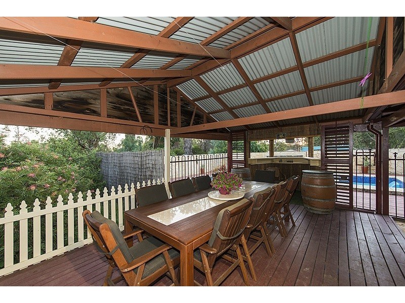 25 Leaver Way, Cardup WA 6122