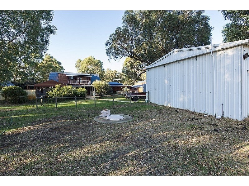 25 Leaver Way, Cardup WA 6122