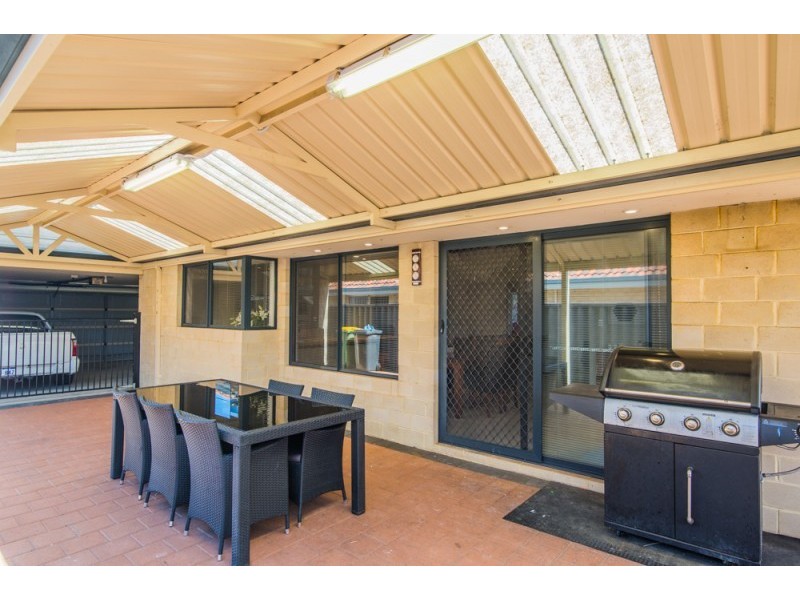 11 Orchid Pass, Thornlie WA 6108