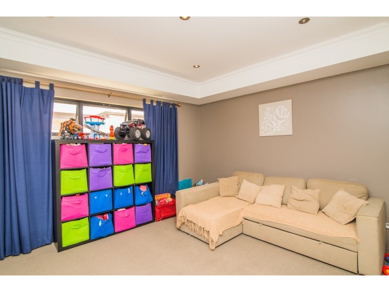 56 Castlewood Parkway, Southern River WA 6110