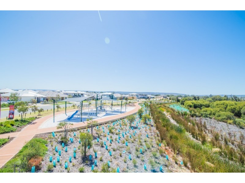 56 Castlewood Parkway, Southern River WA 6110