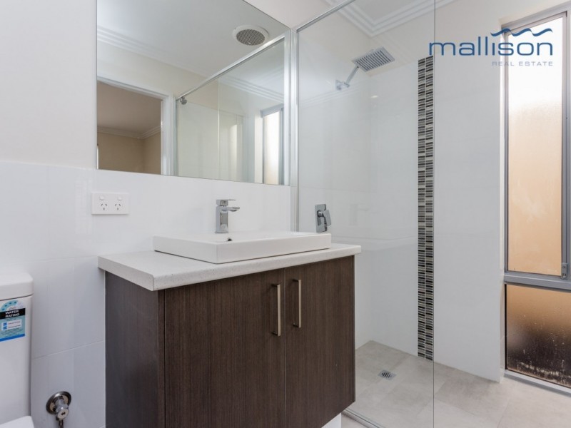 45 Connemara Drive, Thornlie WA 6108