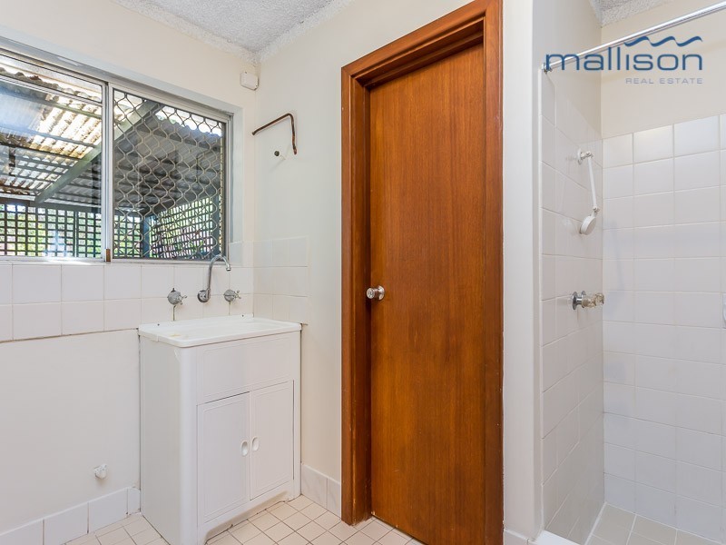 6/19 Freesia Way, Willetton WA 6155