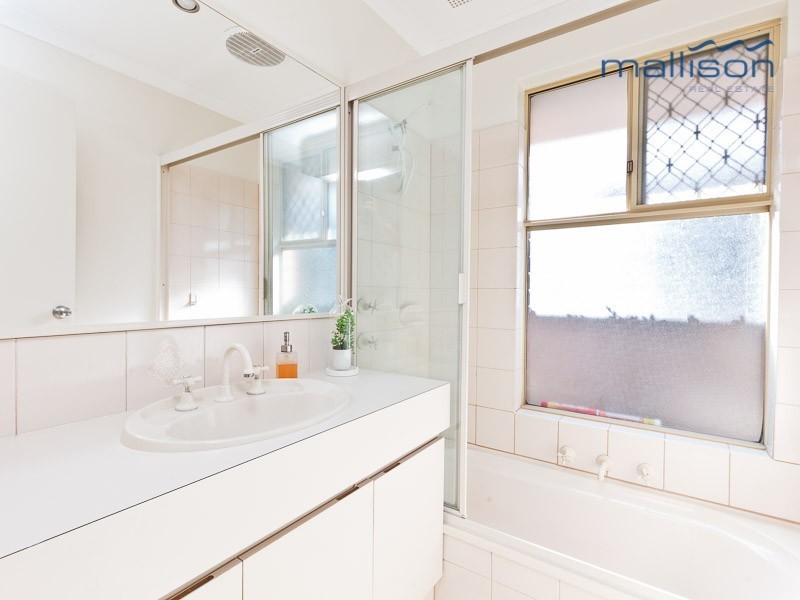 11/70 Vellgrove Avenue, Parkwood WA 6147