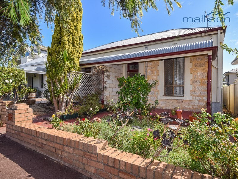 65 Alexandra Road, East Fremantle WA 6158