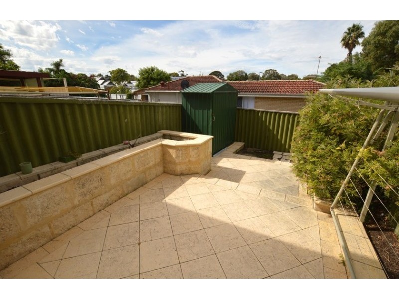 9/80 Samson Street, White Gum Valley WA 6162