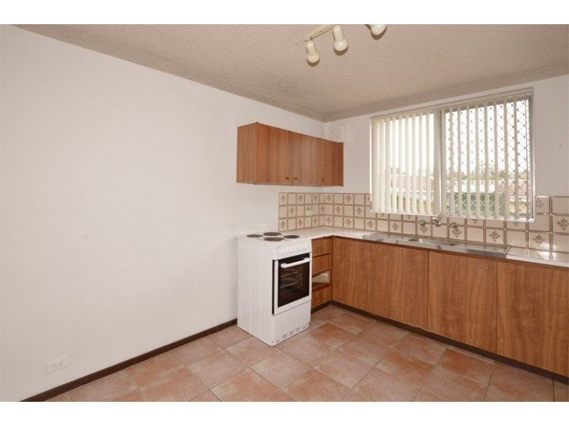 9/80 Samson Street, White Gum Valley WA 6162