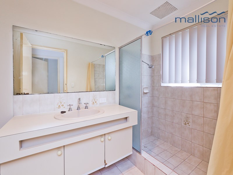 2 Farrin Court, Willetton WA 6155