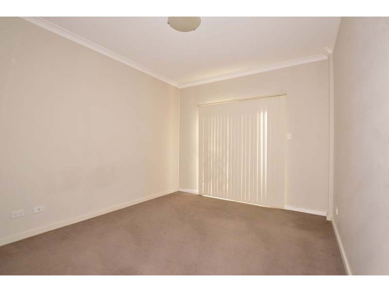 12/6 Ibera Way, Success WA 6164