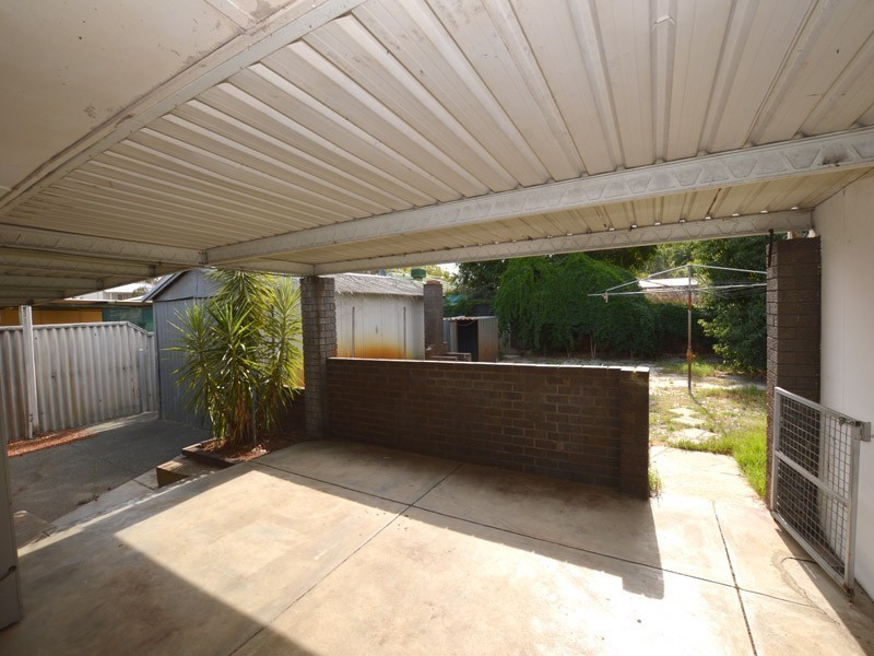 123 Dorothy Street, Gosnells WA 6110