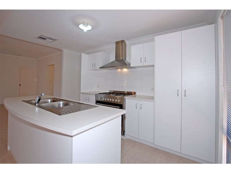 2B Tavistock Crescent, Lynwood WA 6147