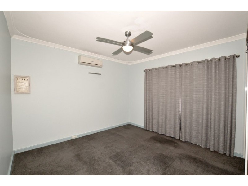 32 Dunnell Street, Maddington WA 6109