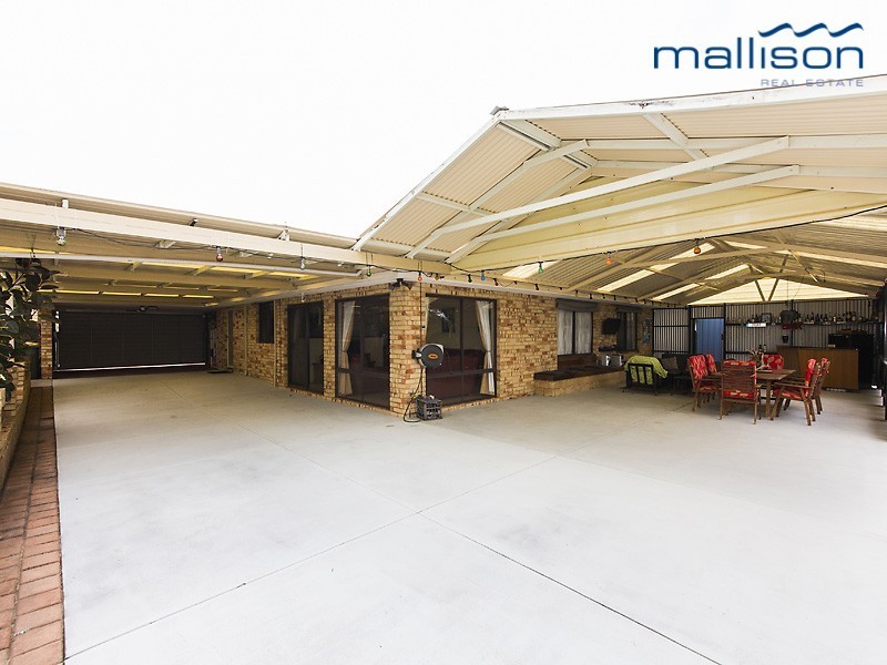 34 Sylvan Crescent, Leeming WA 6149