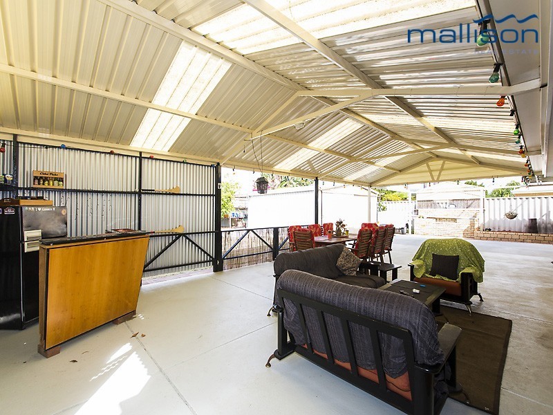 34 Sylvan Crescent, Leeming WA 6149