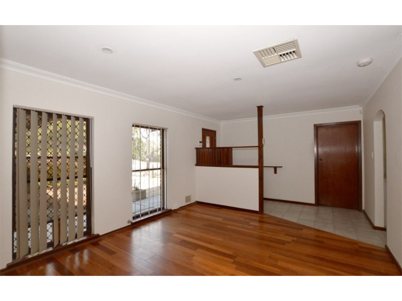 14 Lyminge Street, Gosnells WA 6110