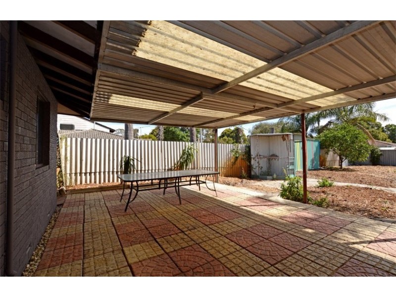 14 Lyminge Street, Gosnells WA 6110