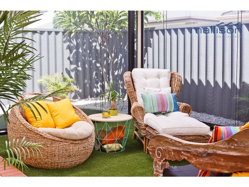 11 St Albans Promenade, Canning Vale WA 6155