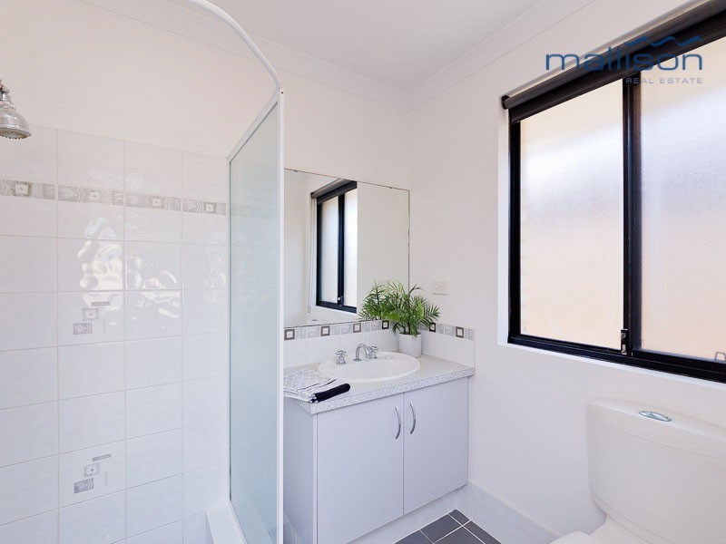 16 Stortford Road, Southern River WA 6110