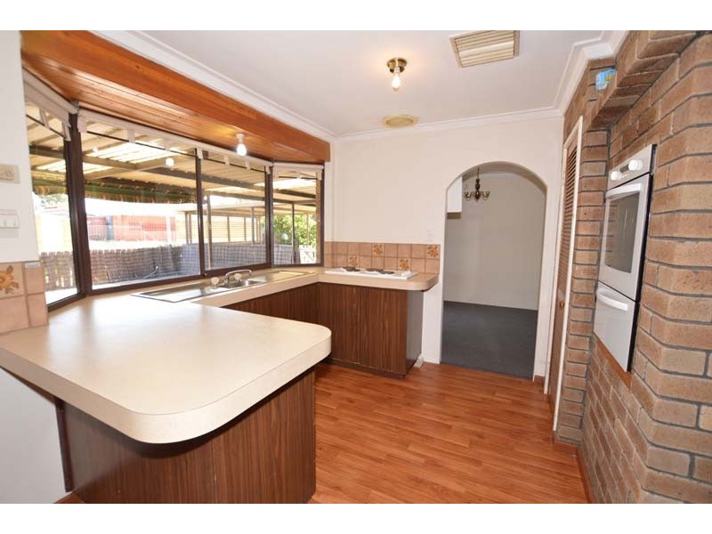 61 Eva Street, Maddington WA 6109