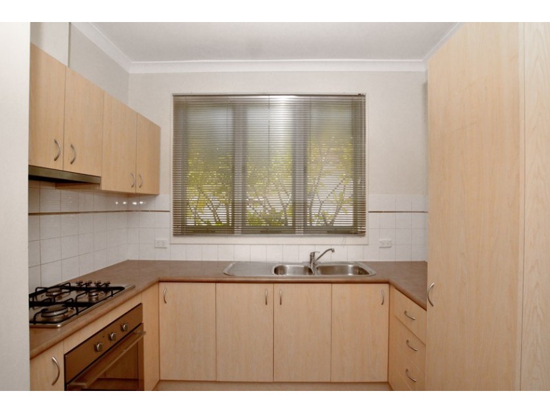 16 Camillo Street, Coolbellup WA 6163