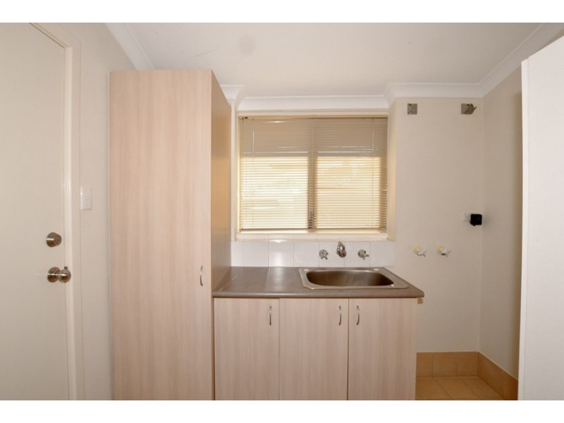 16 Camillo Street, Coolbellup WA 6163