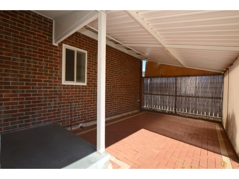 16 Camillo Street, Coolbellup WA 6163