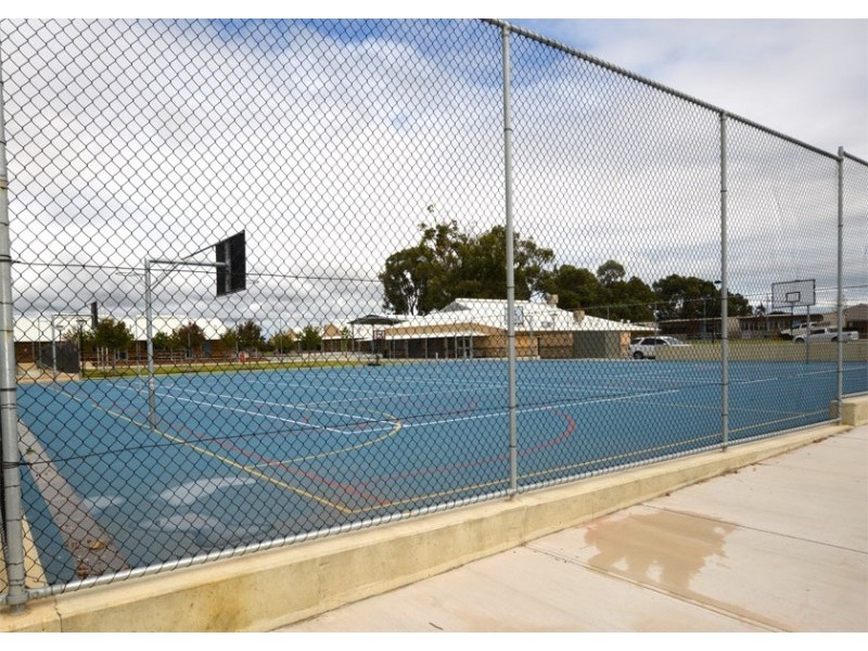 11 Chalice Way, Baldivis WA 6171