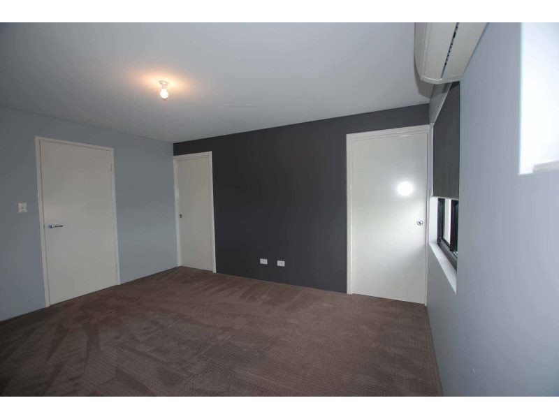 21 Fairlie Road, Canning Vale WA 6155