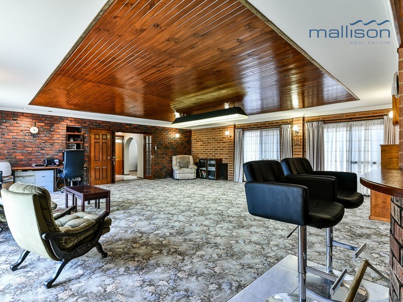 93 Ferndale Crescent, Ferndale WA 6148