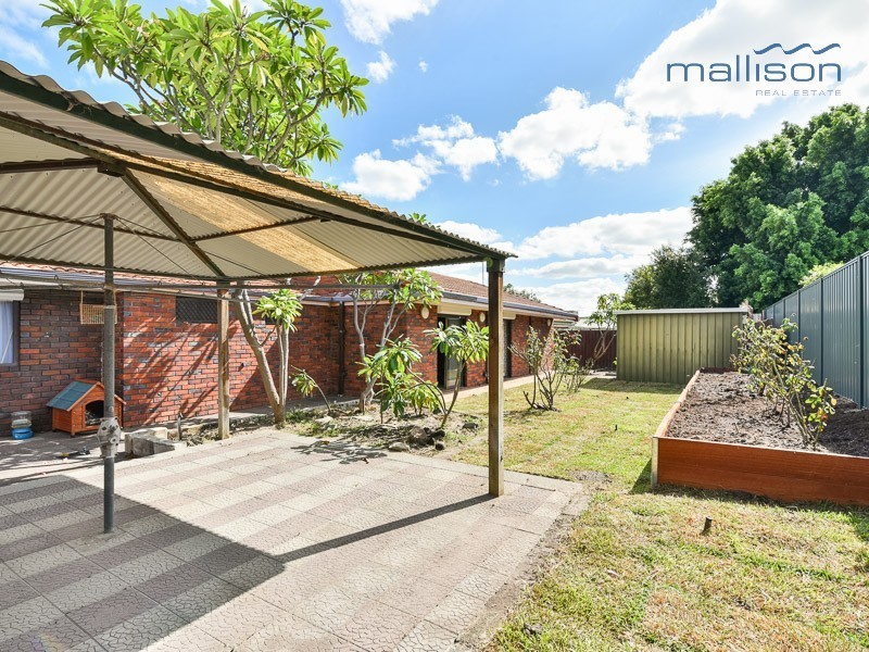 93 Ferndale Crescent, Ferndale WA 6148