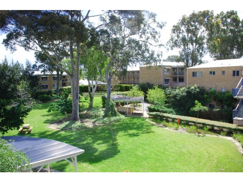 14/15 Friar John Way, Coolbellup WA 6163