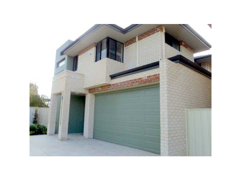 4/92 Parkin Street, Rockingham WA 6168