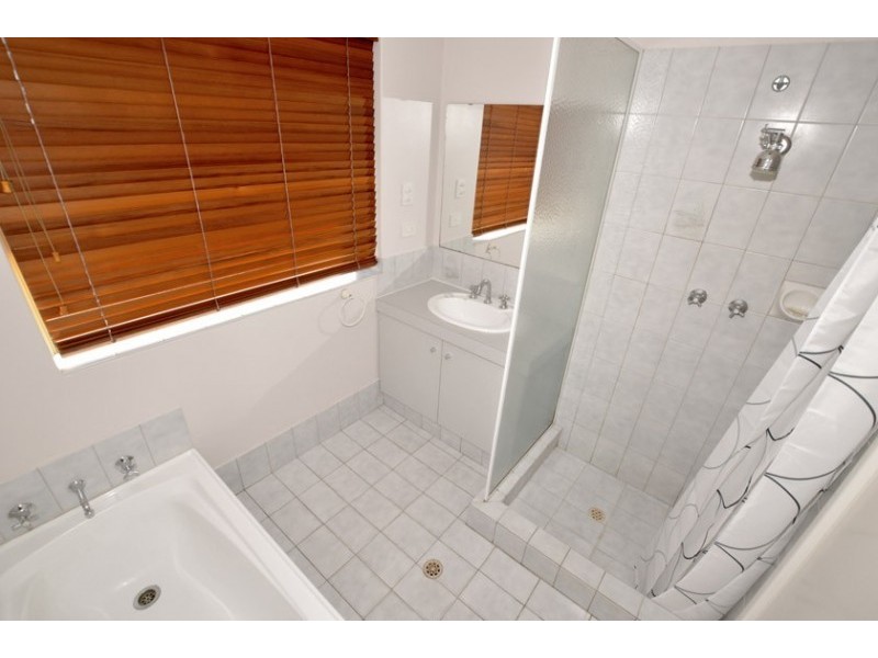 22/1-3 Stanbury Place, Kardinya WA 6163
