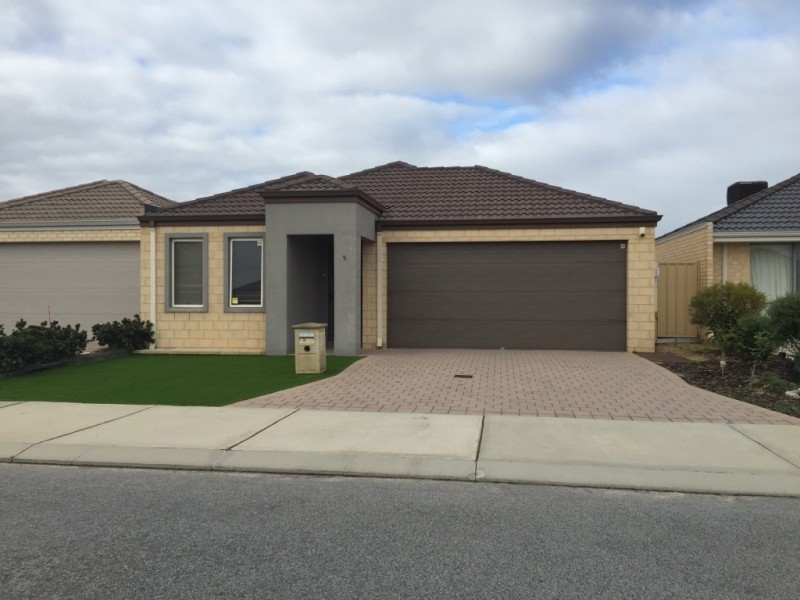 5 Liffey Street, Canning Vale WA 6155
