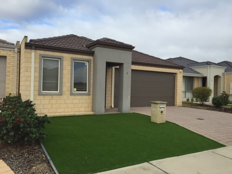 5 Liffey Street, Canning Vale WA 6155