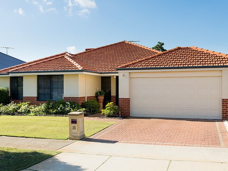 15 Warrego Street, Hammond Park WA 6164