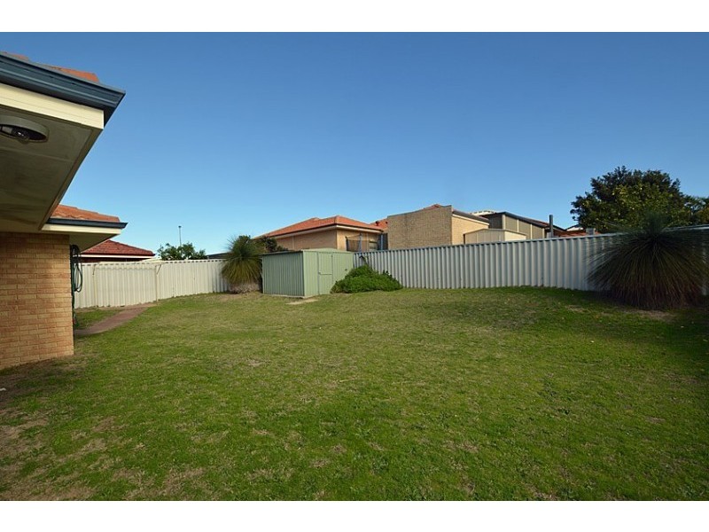 6 Invercauld Avenue, Bibra Lake WA 6163