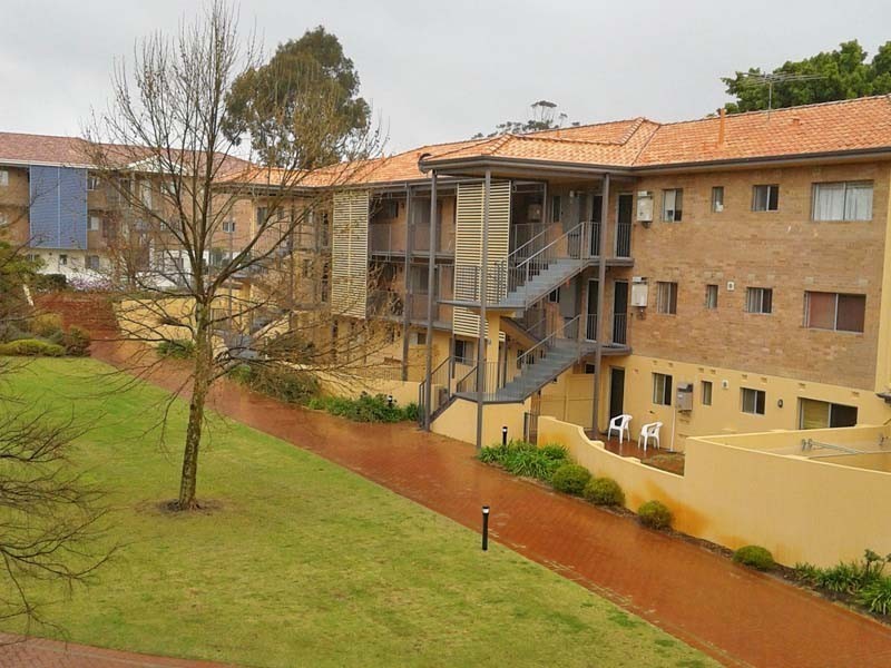 45/79 Waverley Road, Coolbellup WA 6163