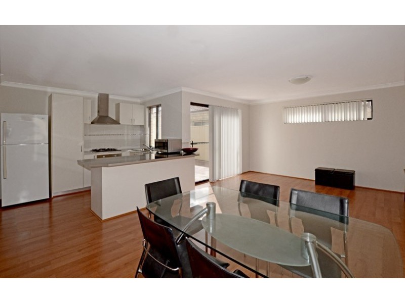 6/26 Prince Street, Queens Park WA 6107