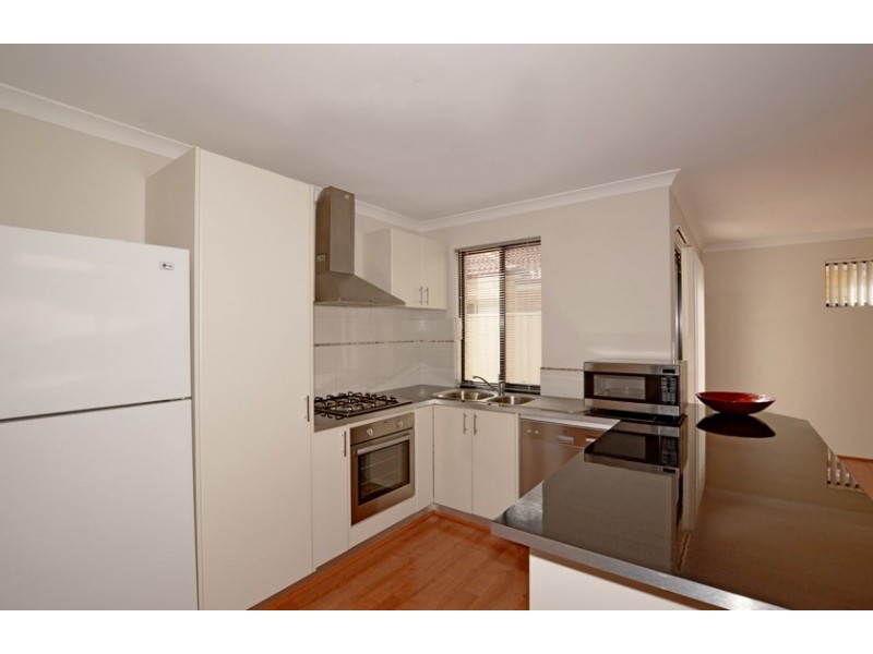 6/26 Prince Street, Queens Park WA 6107