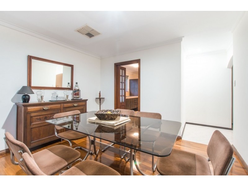 12 Nolan Way, Bateman WA 6150