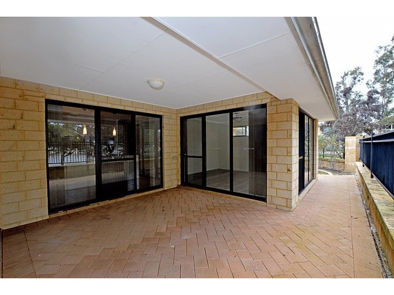 3 Oakleigh Pass, Harrisdale WA 6112