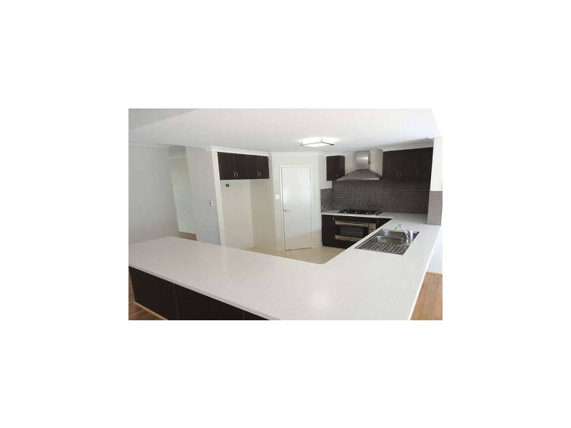 10 Versailles Parkway, Aubin Grove WA 6164