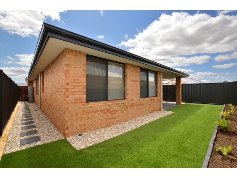4 Dulcie Lane, Baldivis WA 6171